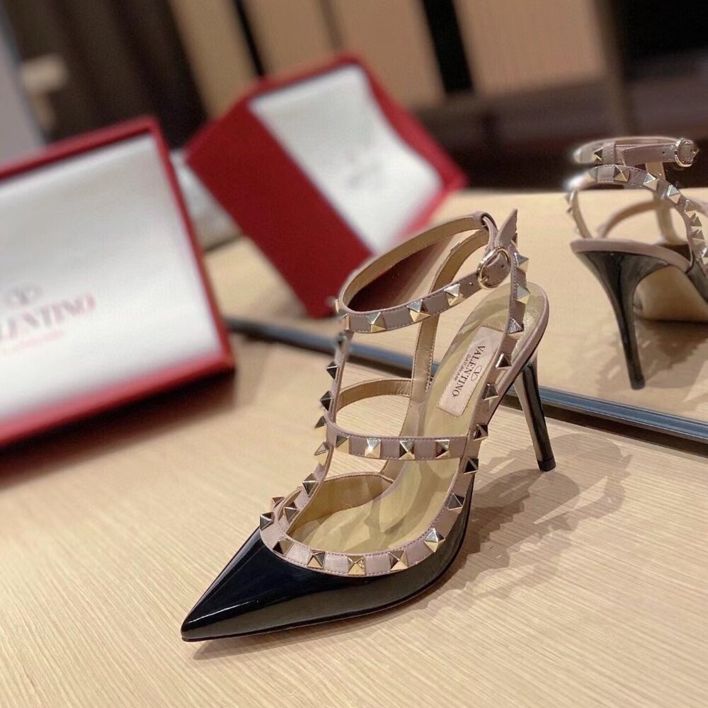 🎋valentinoheels - Picture 2 of 6